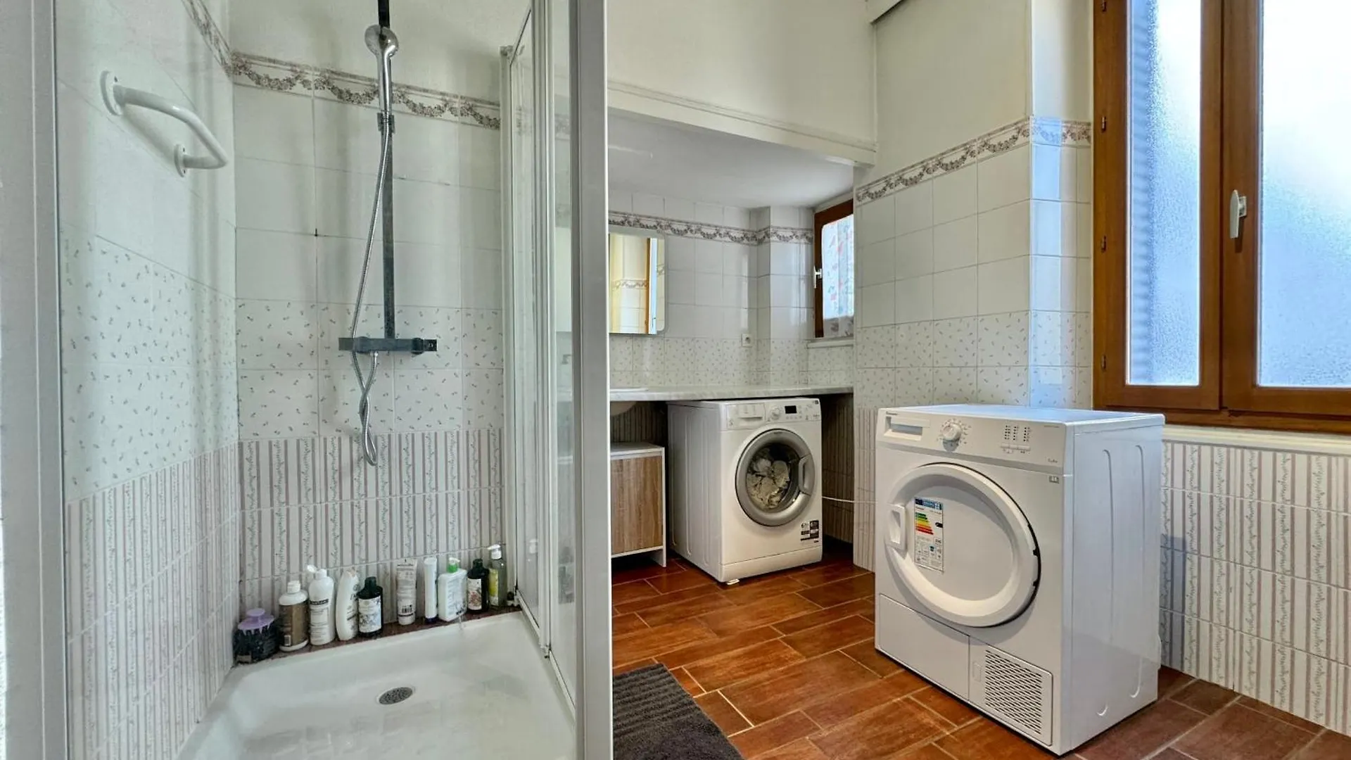 Les Accacias- Appartement Confortable En Centre Ville Annecy